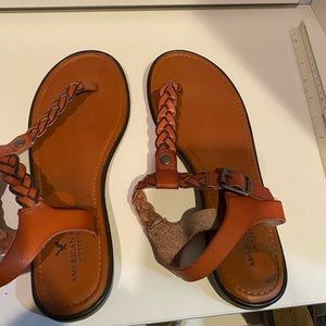 American Eagle leather upper braided sandals. Size 7.5 barely worn